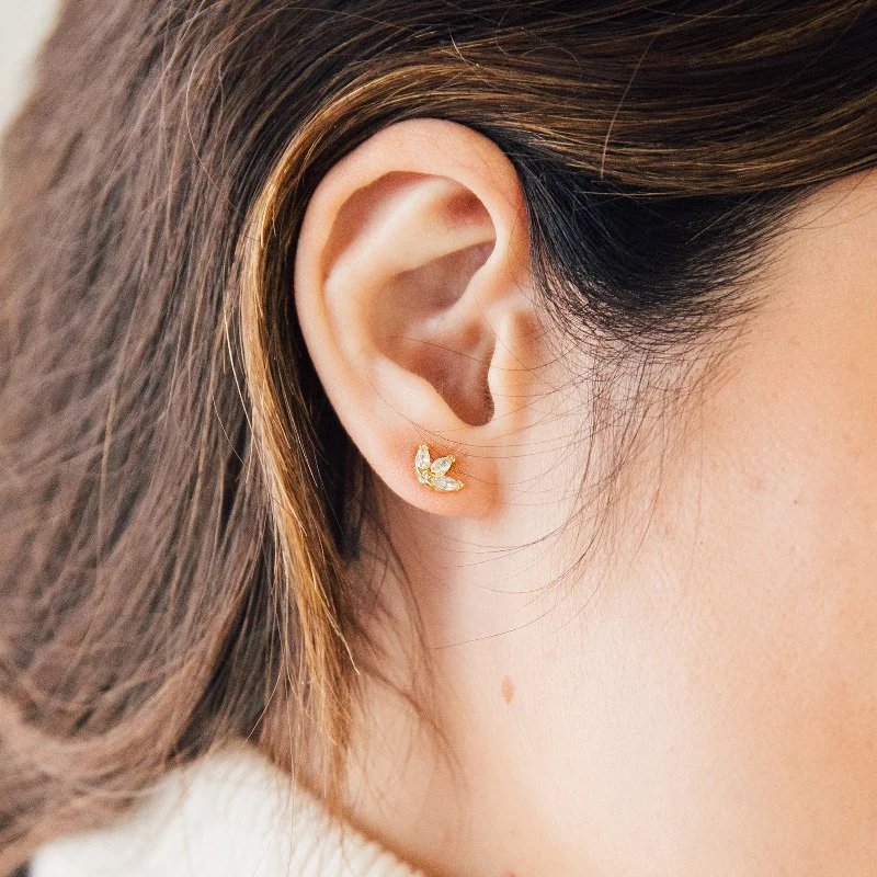 Women’s minimalist earrings-Arya Petal Studs