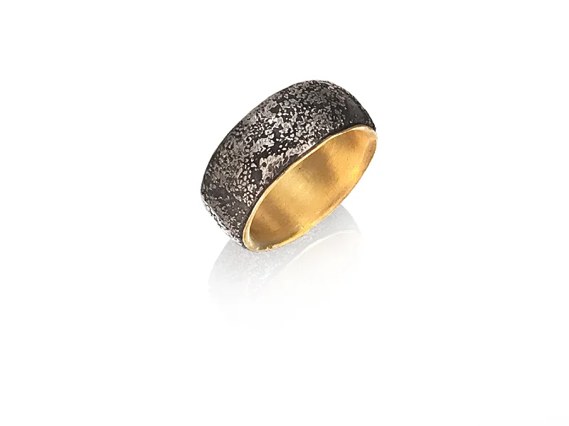 Women’s customized wedding rings-Michael Jensen Wide Vetus Band