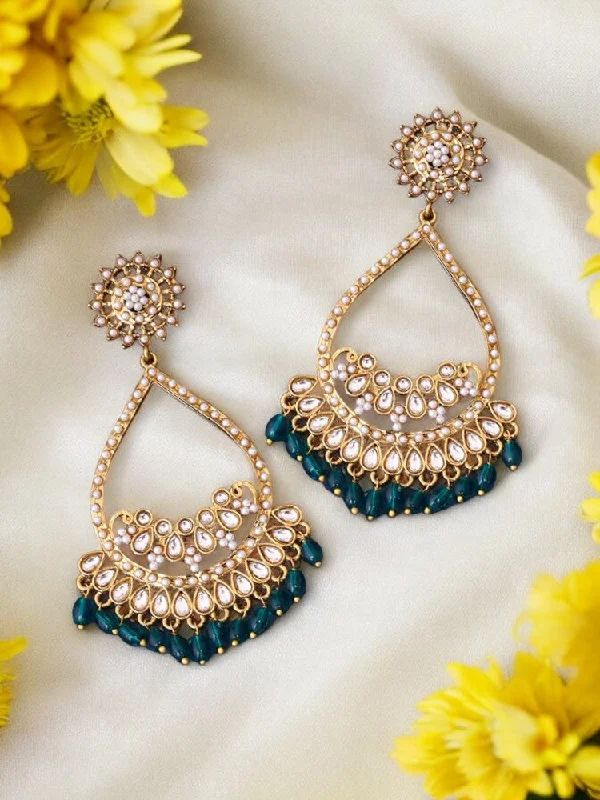 Women’s chandelier diamond earrings-Emerald Mishti Chandbalis