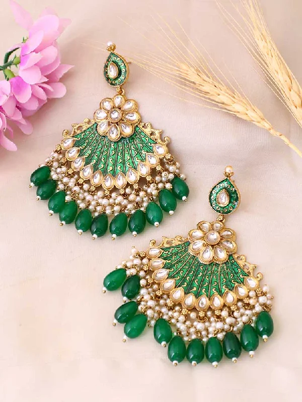 Women’s gemstone earrings-Emerald Aayesha Chandbalis