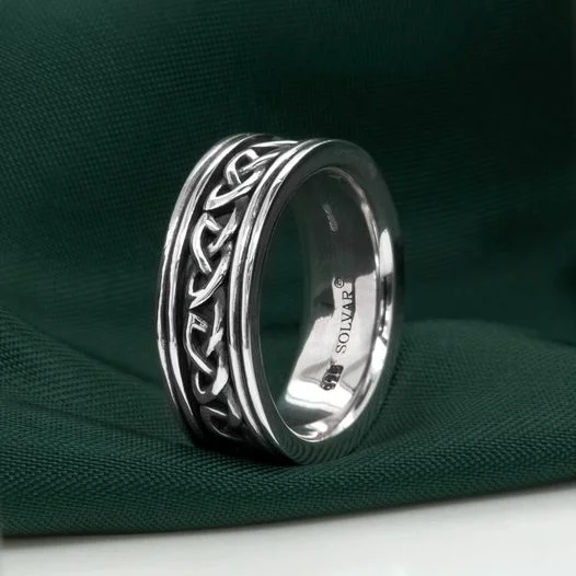 Women’s turquoise rings-Gents Celtic Silver Band