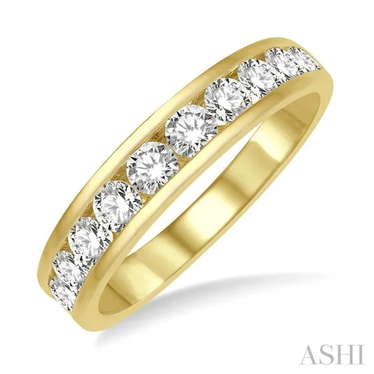 Women's engagement rings with diamonds-1.00 ctw Channel Set 11 Stone Round Cut Diamond Wedding Band in 14K Yellow Gold