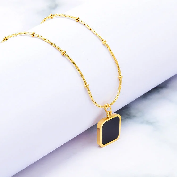 Women’s infinity pendant necklaces-Simple Style Square Titanium Steel Plating 18k Gold Plated Necklace