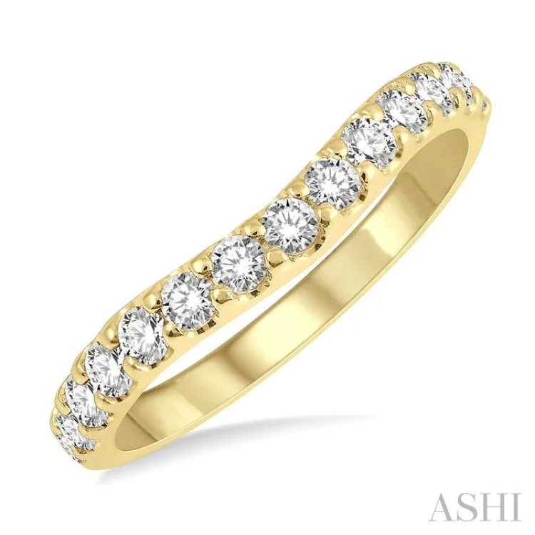 Women's engagement rings with baguette diamonds-1/2 ctw Arched Center Round Cut Diamond Wedding Band in 14K Yellow Gold