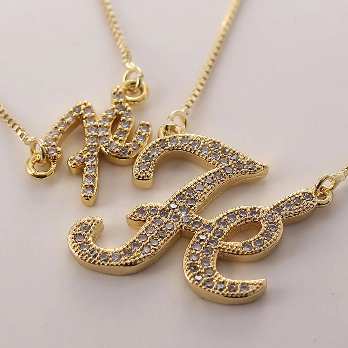 Women’s romantic necklaces-Fashion Simple Style Letter Copper Gold Plated Zircon Pendant Necklace In Bulk