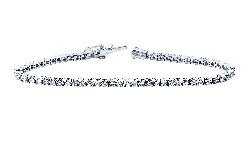 Women’s heart-shaped bracelets-18K White Gold Diamond Tennis Bracelet