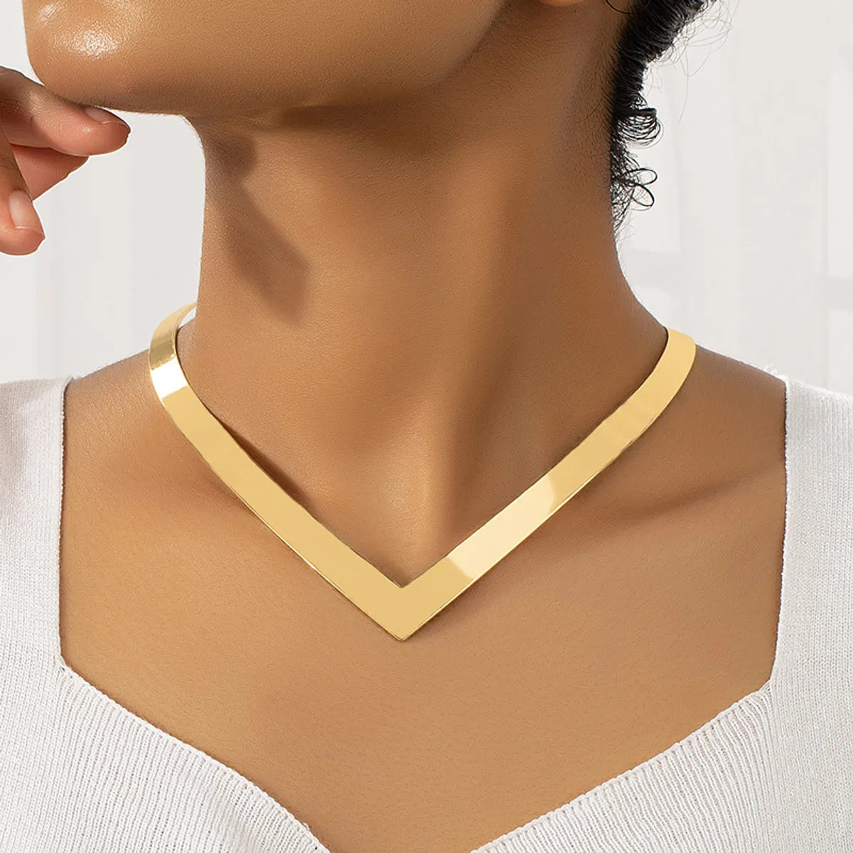 Women’s minimalist necklaces-Ig Style Geometric Alloy Wholesale Choker