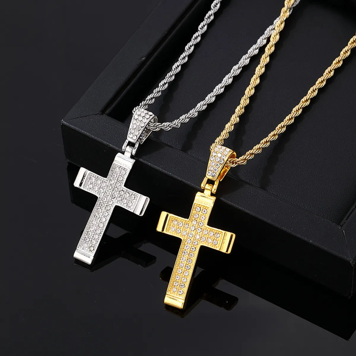 Women’s chunky statement necklaces-Hip-hop Vintage Style Rock Cross Stainless Steel Alloy Plating Inlay Zircon Gold Plated Silver Plated Pendant Necklace