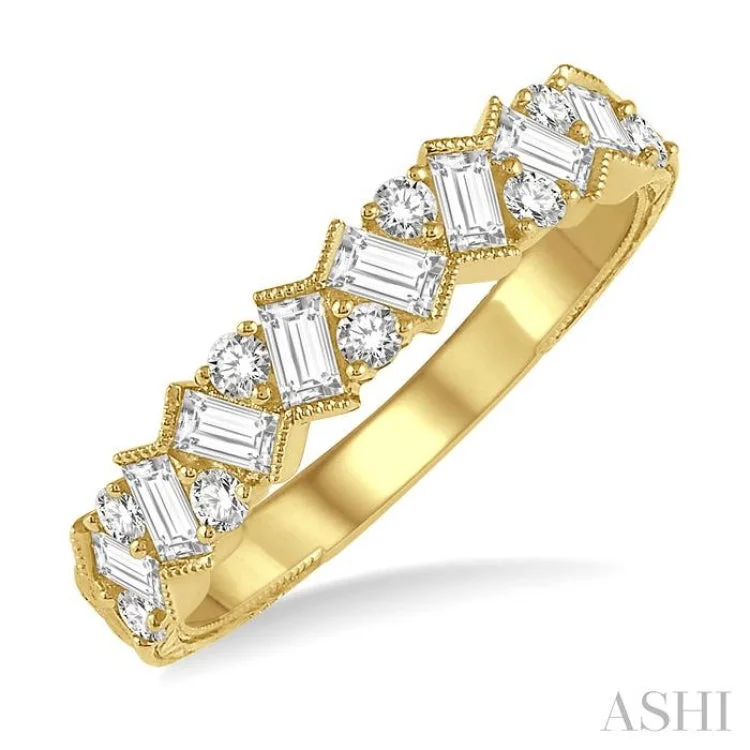 Women's gold engagement rings-5/8 ctw Zigzag Baguette and Round Cut Diamond Ring in 14K Yellow Gold