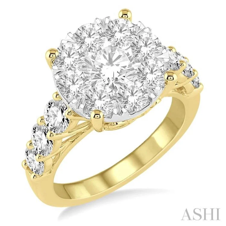 Women's diamond engagement rings with rubies-2.00 ctw Round Diamond Lovebright Ring in 14K Yellow and White Gold