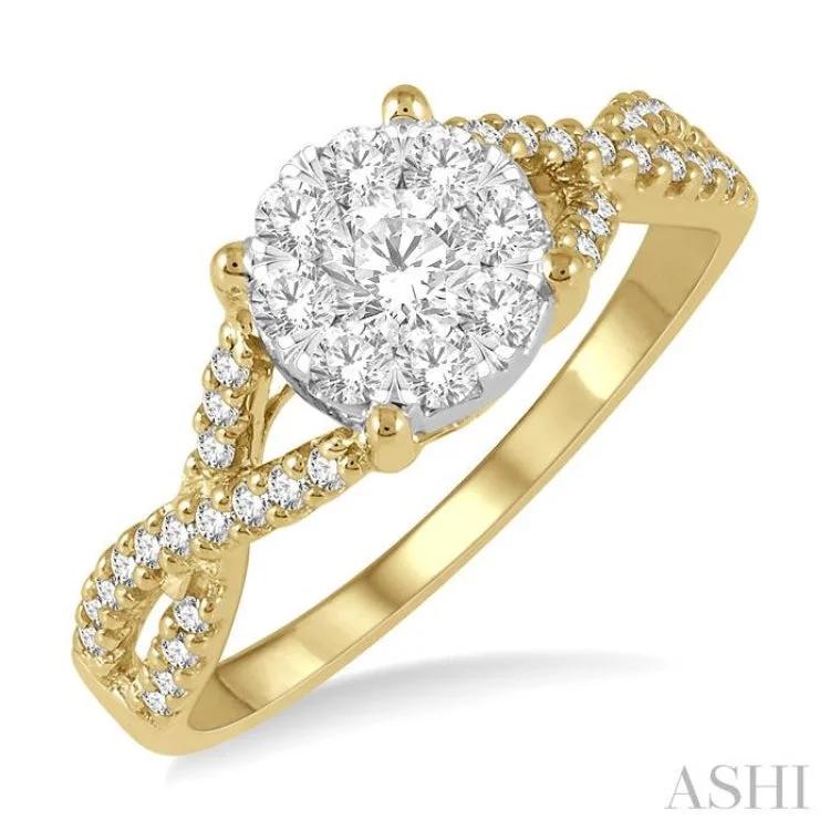 Women's antique engagement rings-5/8 ctw Lovebright Round Cut Diamond Engagement Ring in 14K Yellow and White Gold