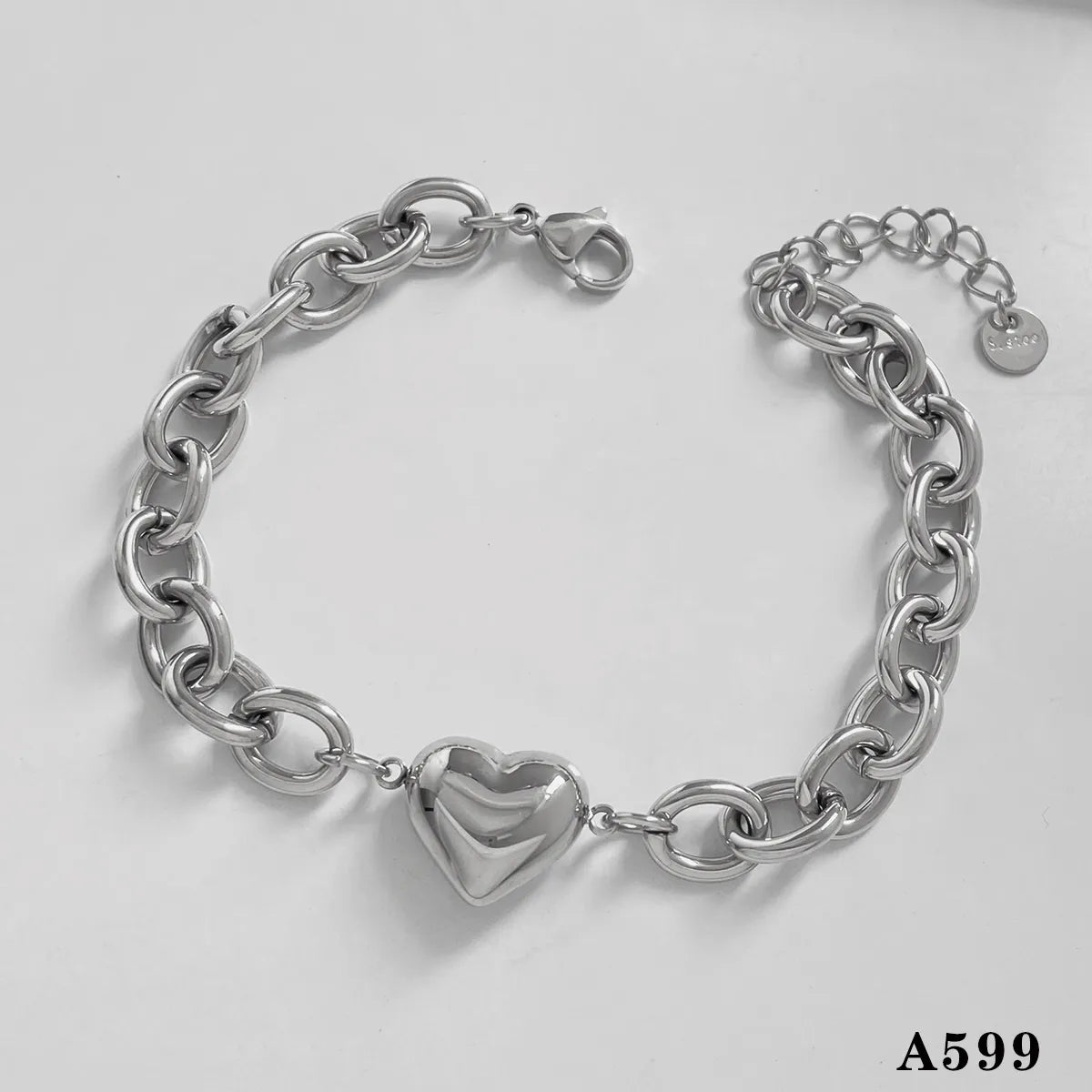 Silver Heart Bracelet A599