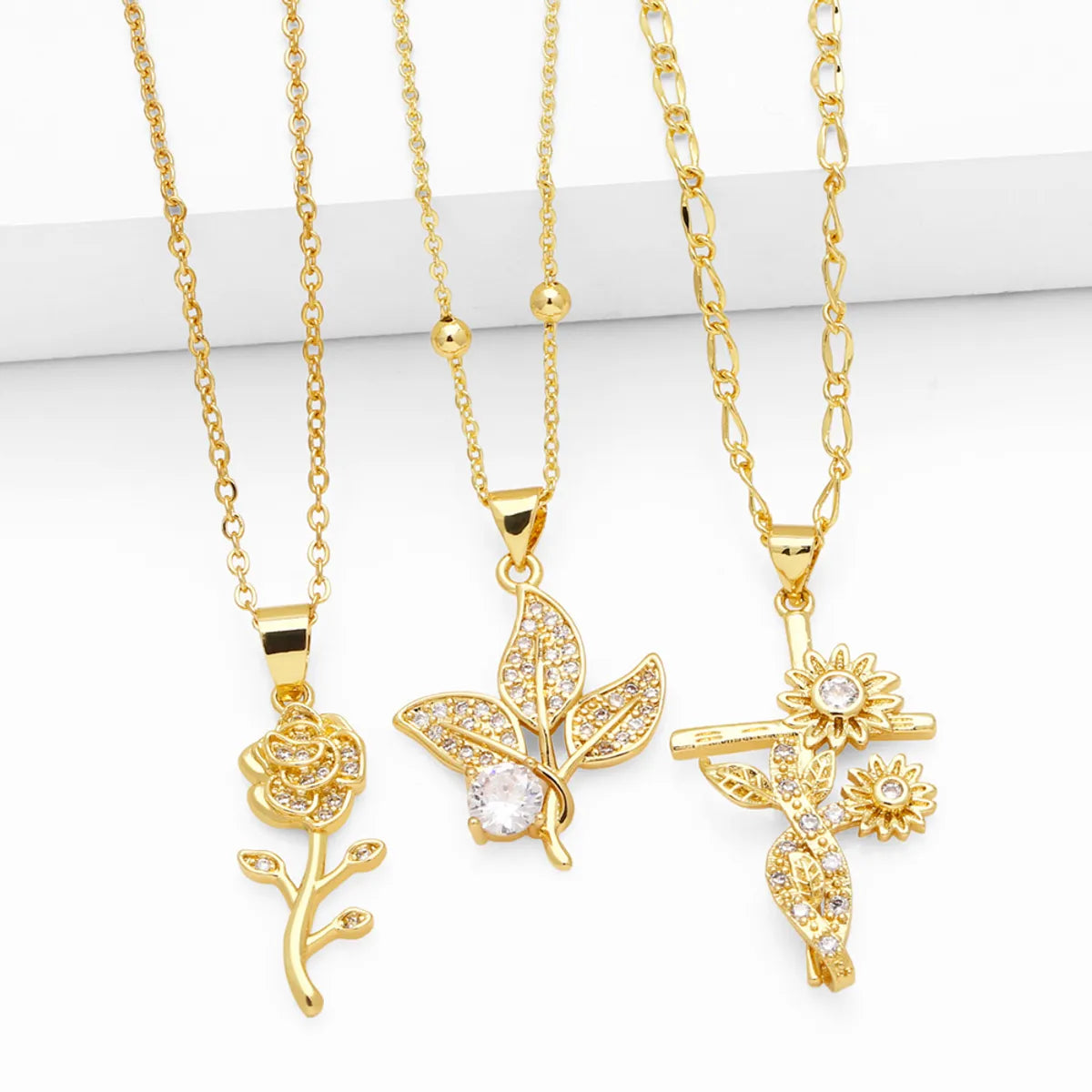 Women’s pendant necklaces-Simple Style Flower Copper Plating Inlay Zircon 18k Gold Plated Pendant Necklace