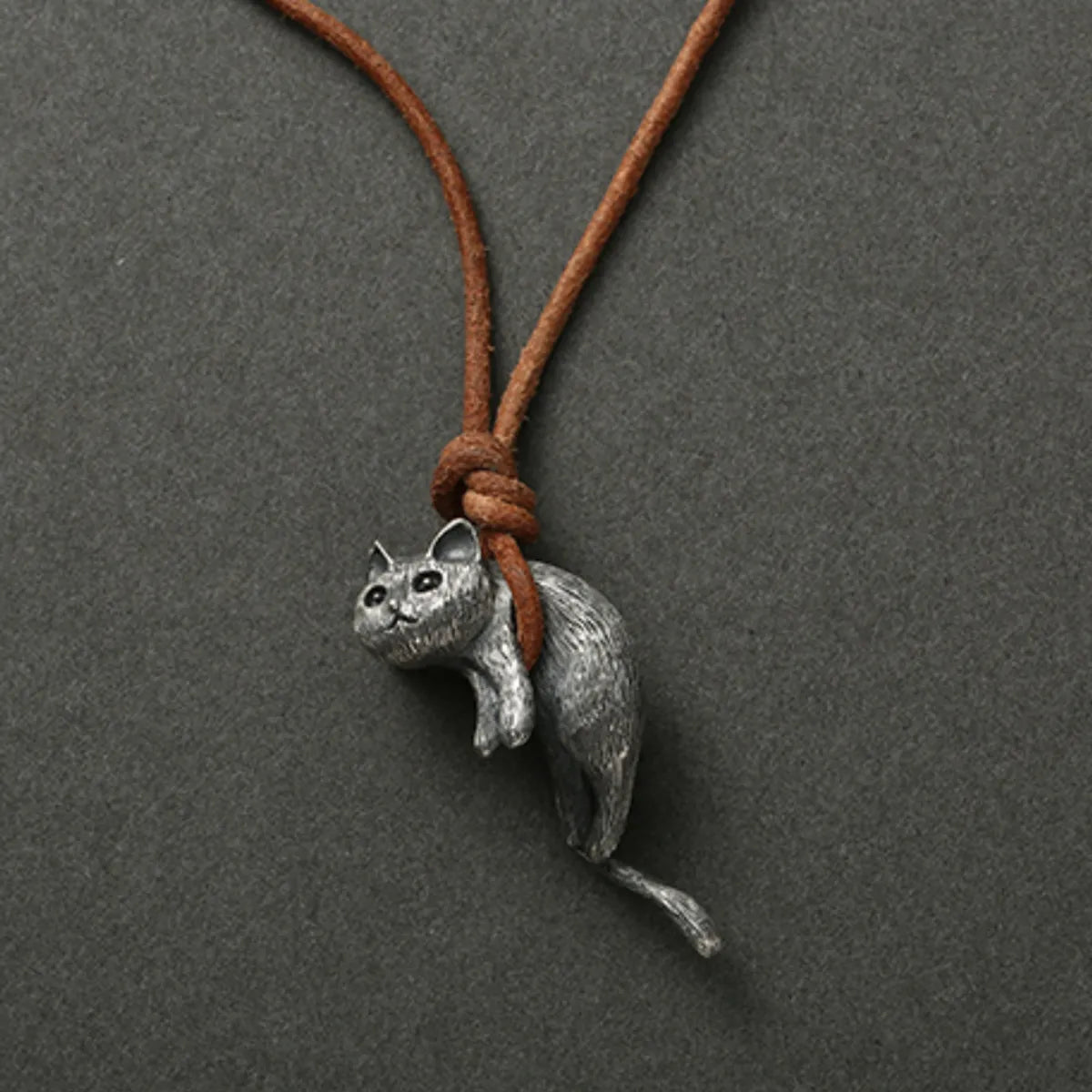 Women’s silver chain necklaces-Cute Retro Cat Copper Pendant Necklace